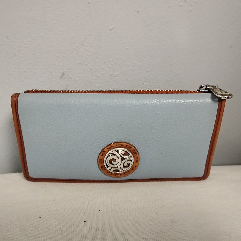 ❤️BRIGHTON London Groove Light Blue Leather 15 ID Bill Fold Clutch Wallet